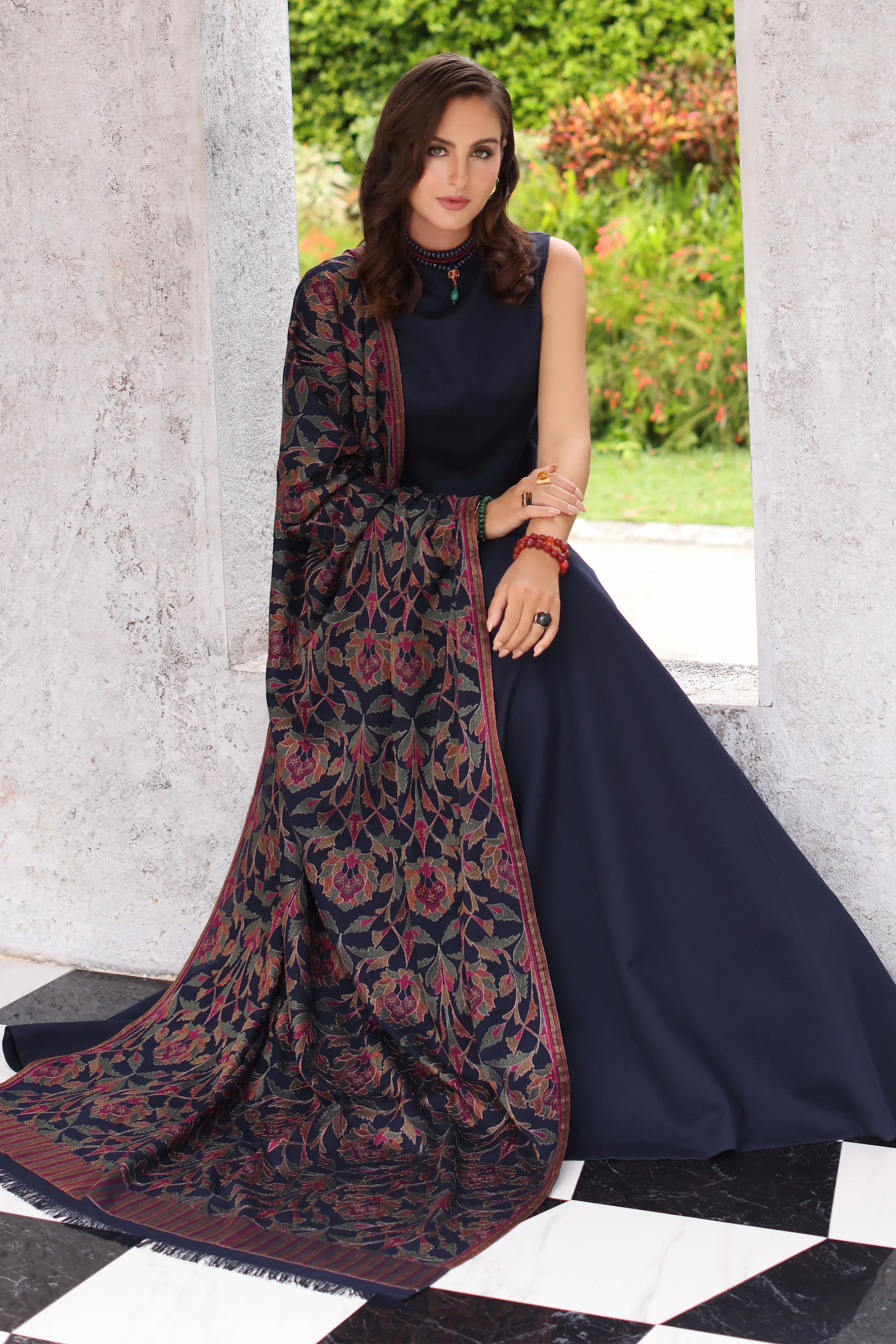 NAQSH E JAVIDAAN-01 SHAWL