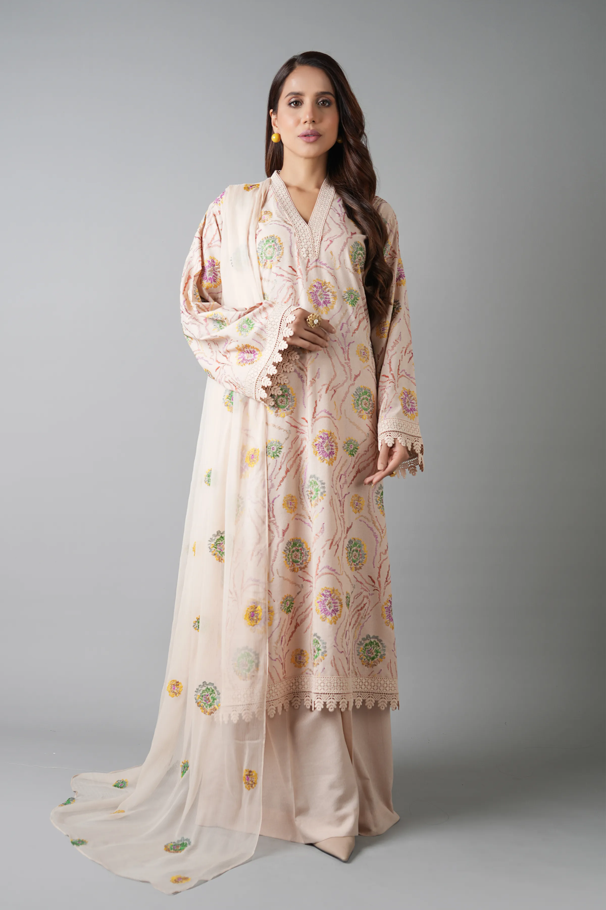 GULZAAR-E-JAVIDAAN