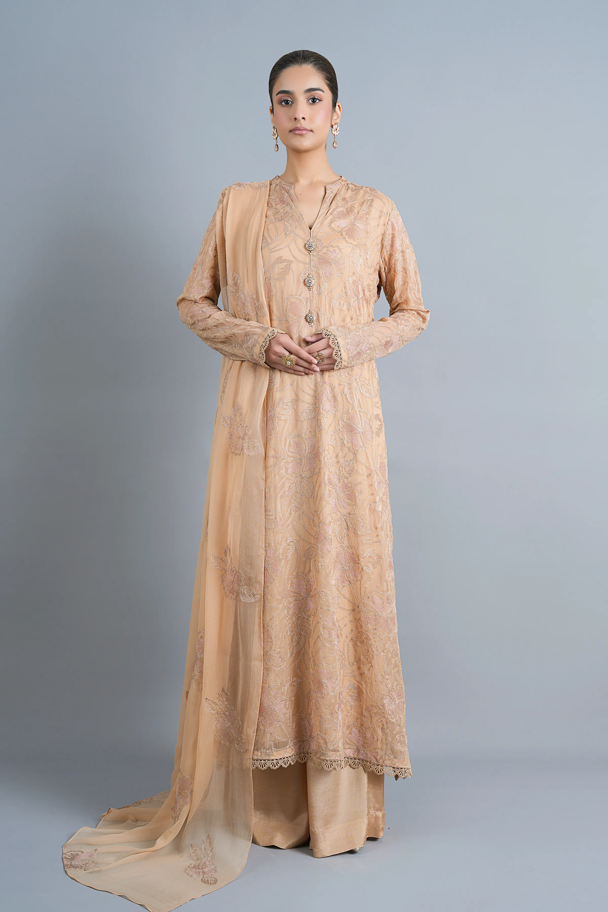 Retail Price: 23,525/-PKR