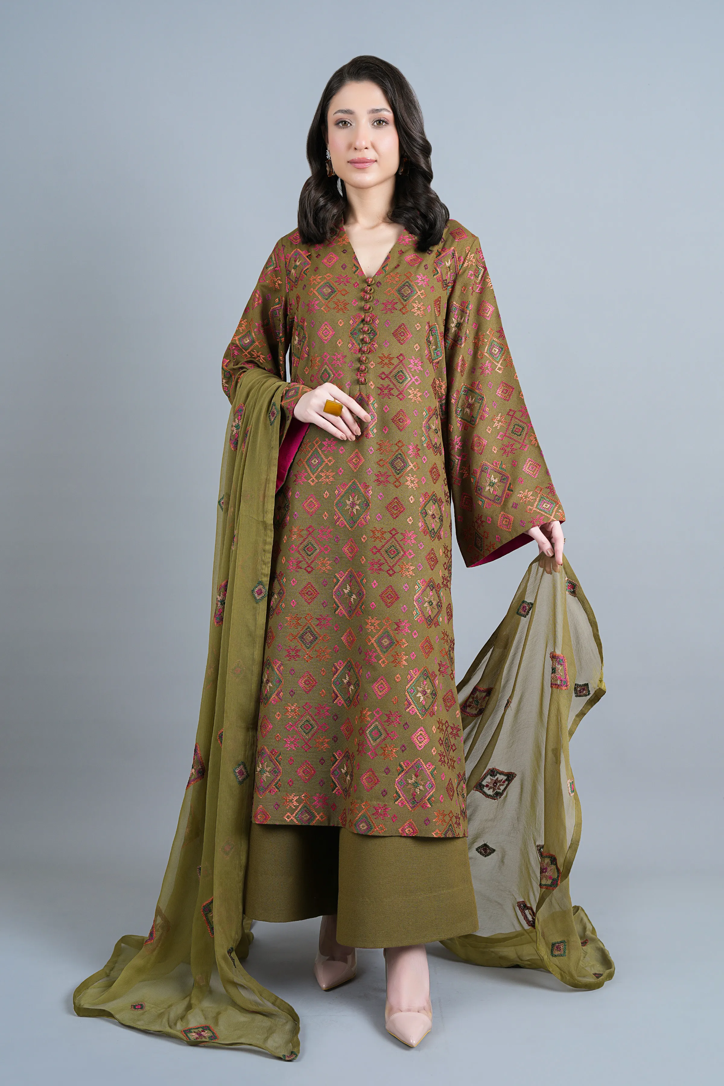 Retail Price: 17,300/-PKR