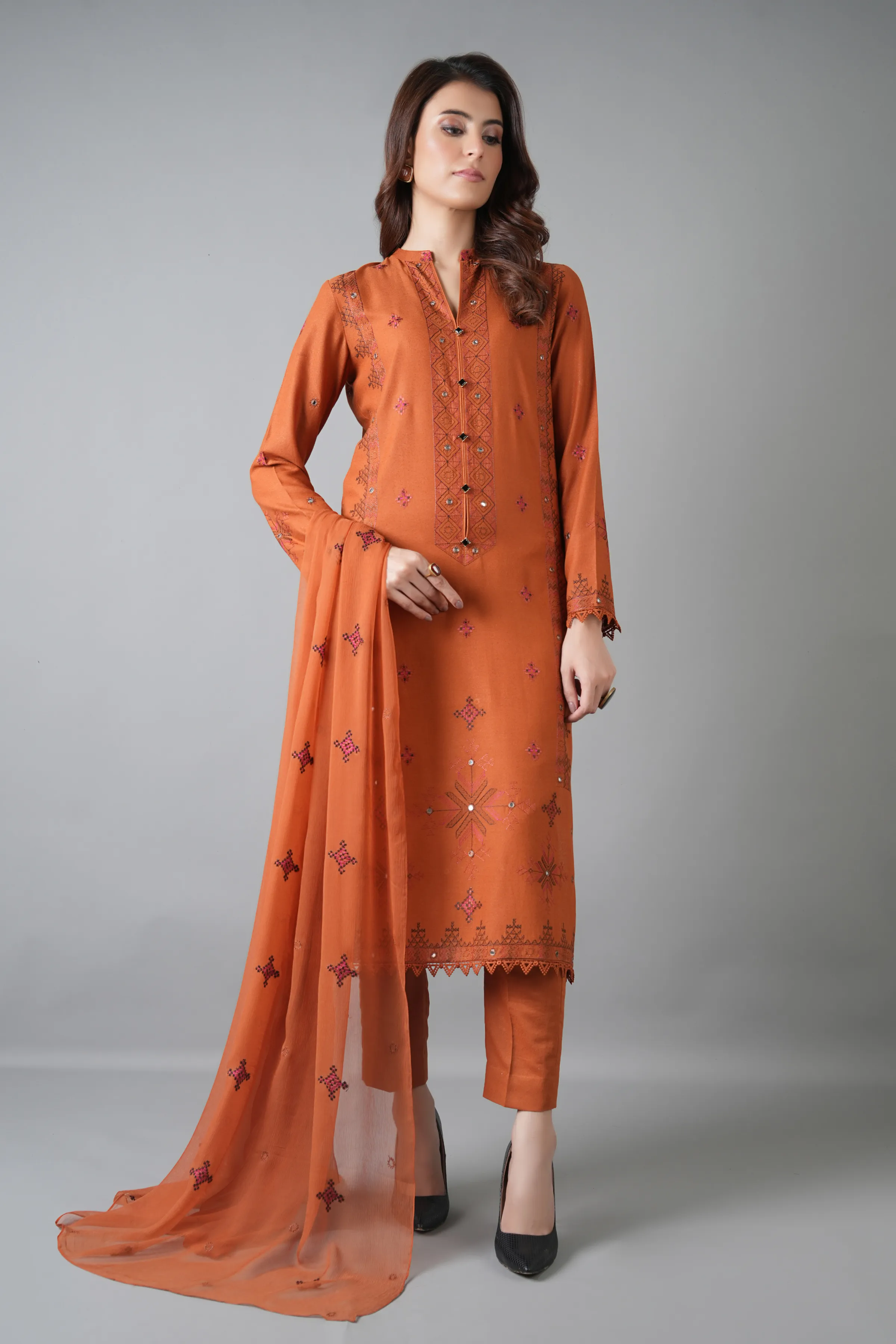 FESTIVE TALES-SHISHA WORK