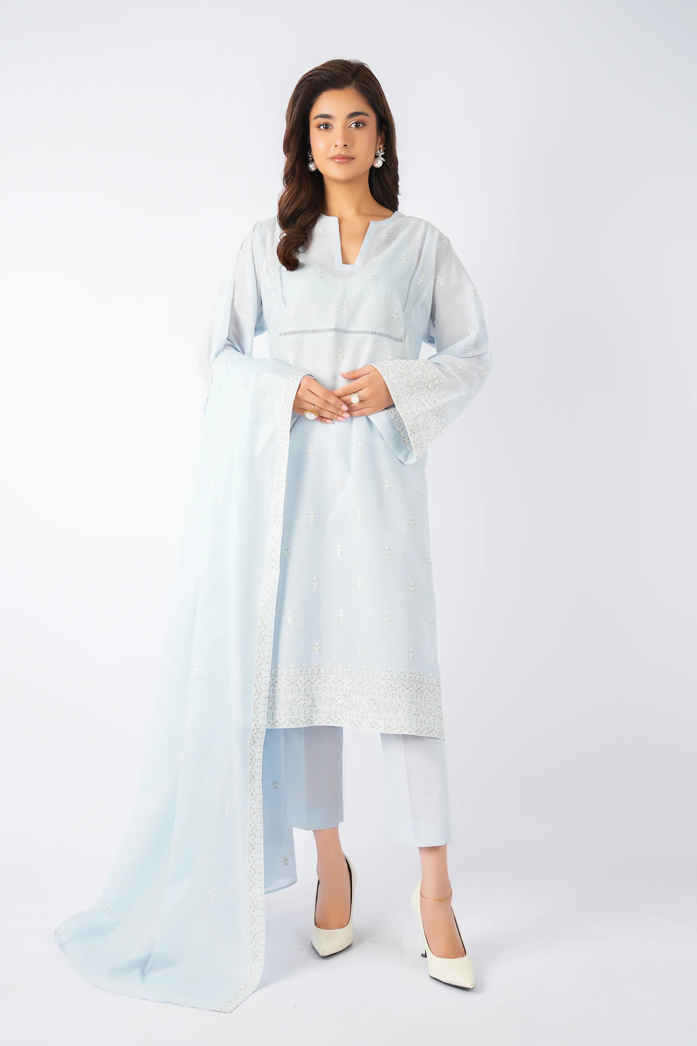 MEENA KARI-01