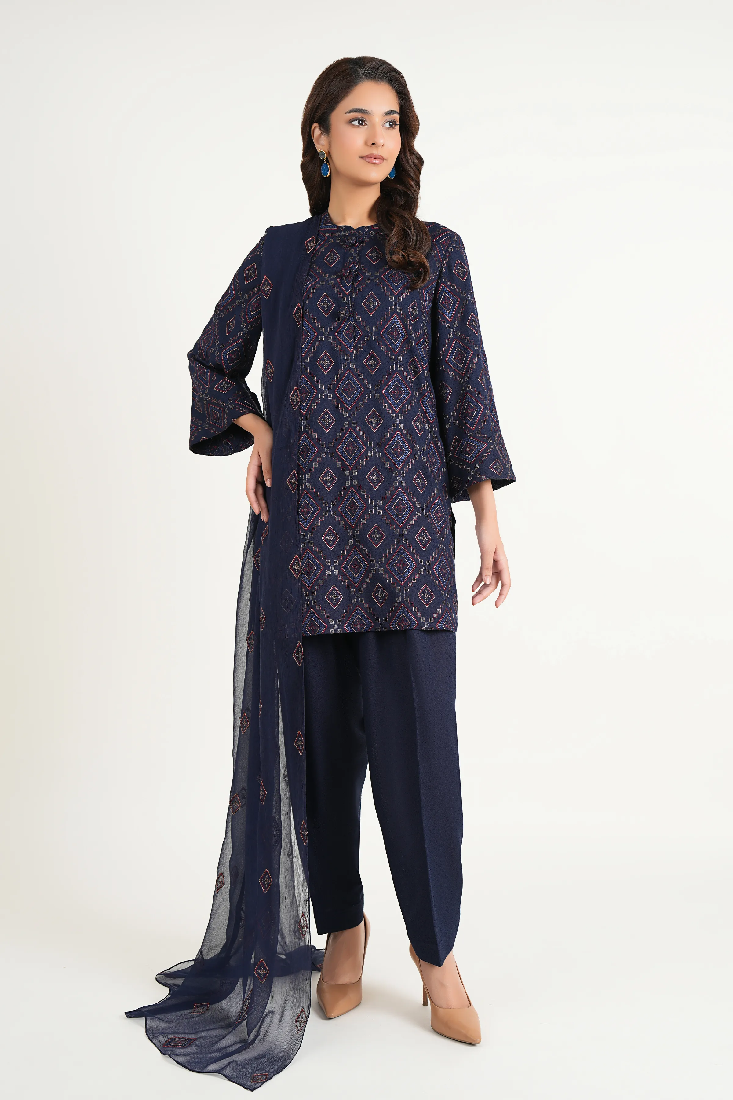 Retail Price: 18,300/-PKR