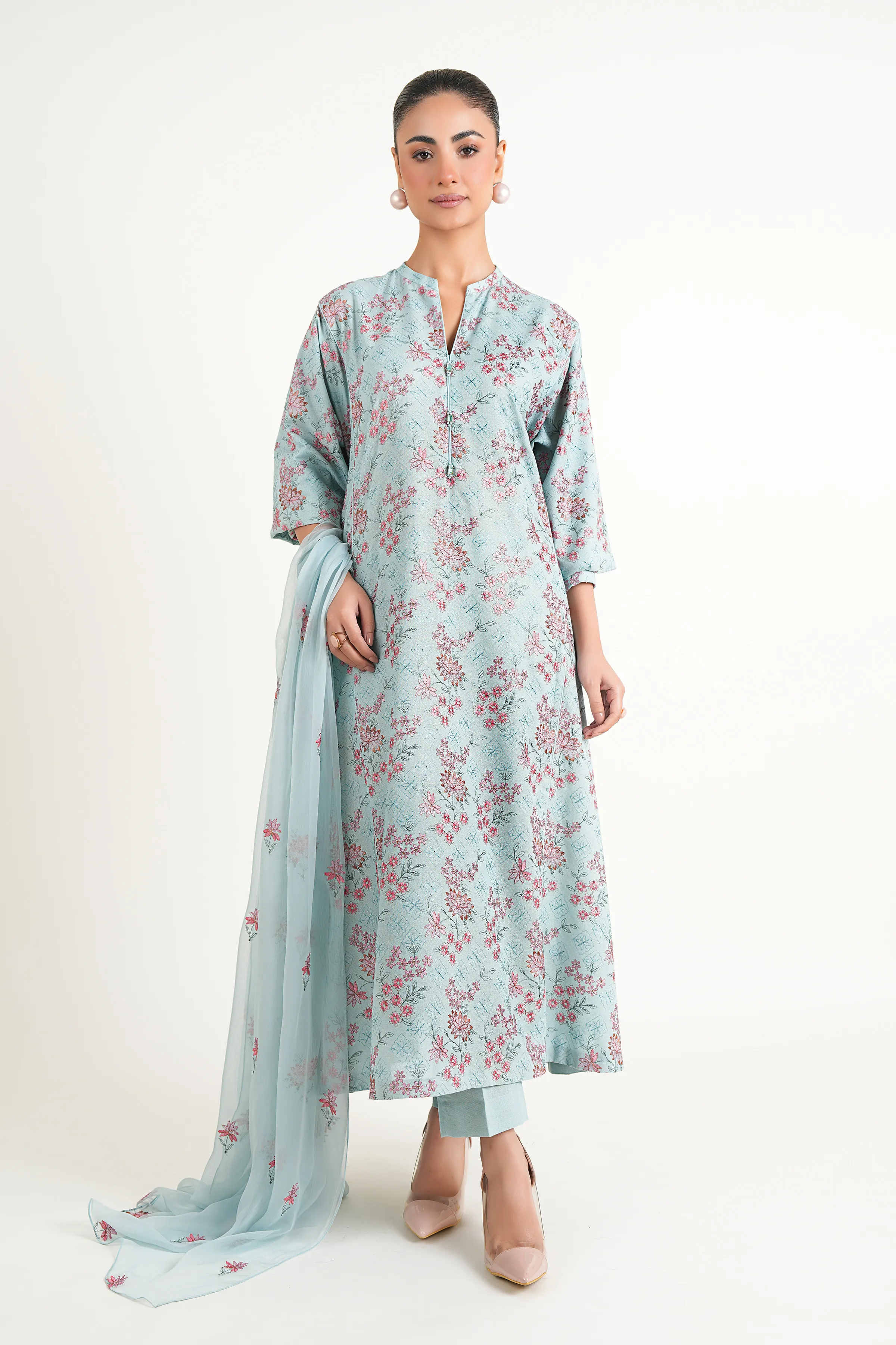 Retail Price: 17,700/-PKR