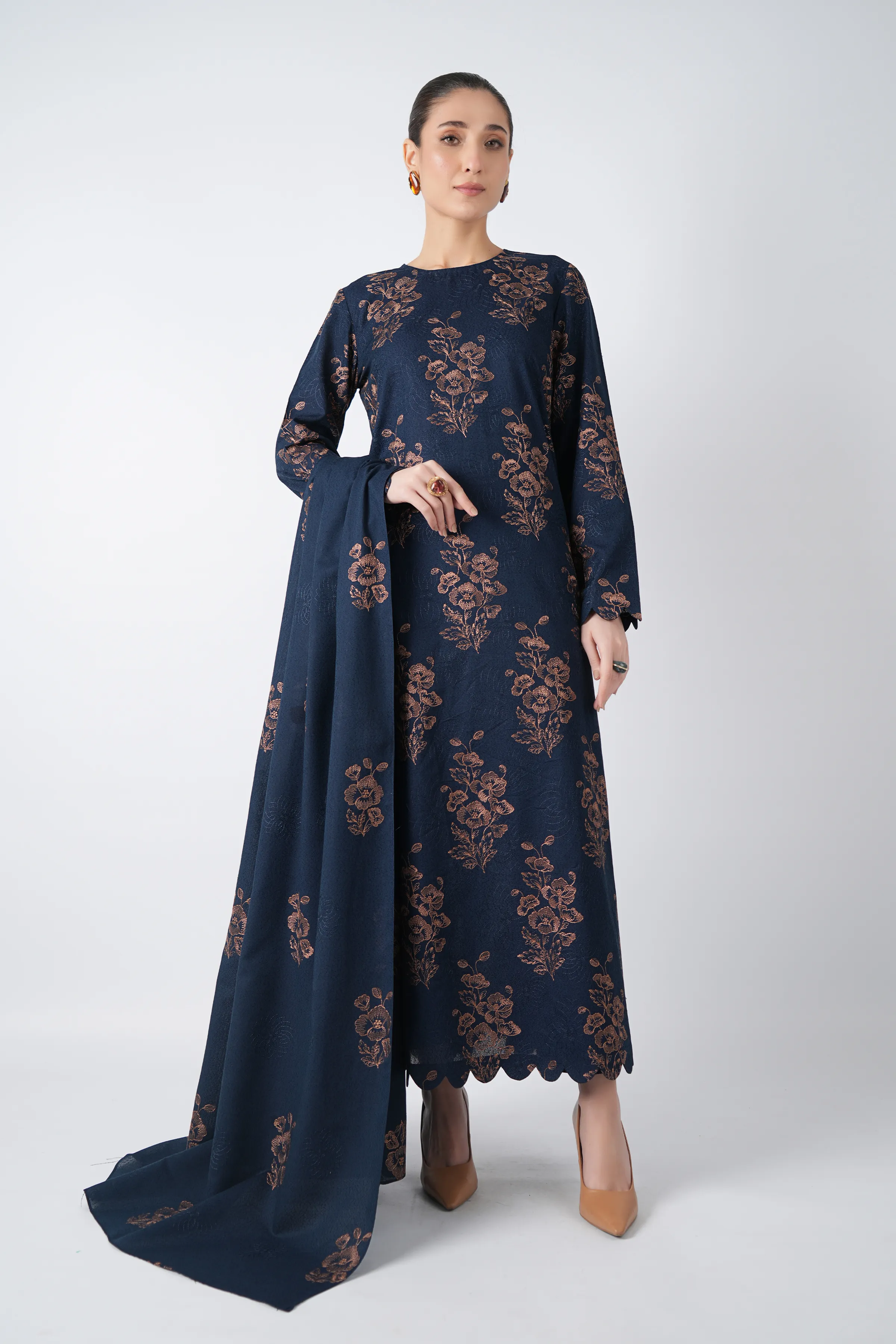 Retail Price: 15,550/-PKR