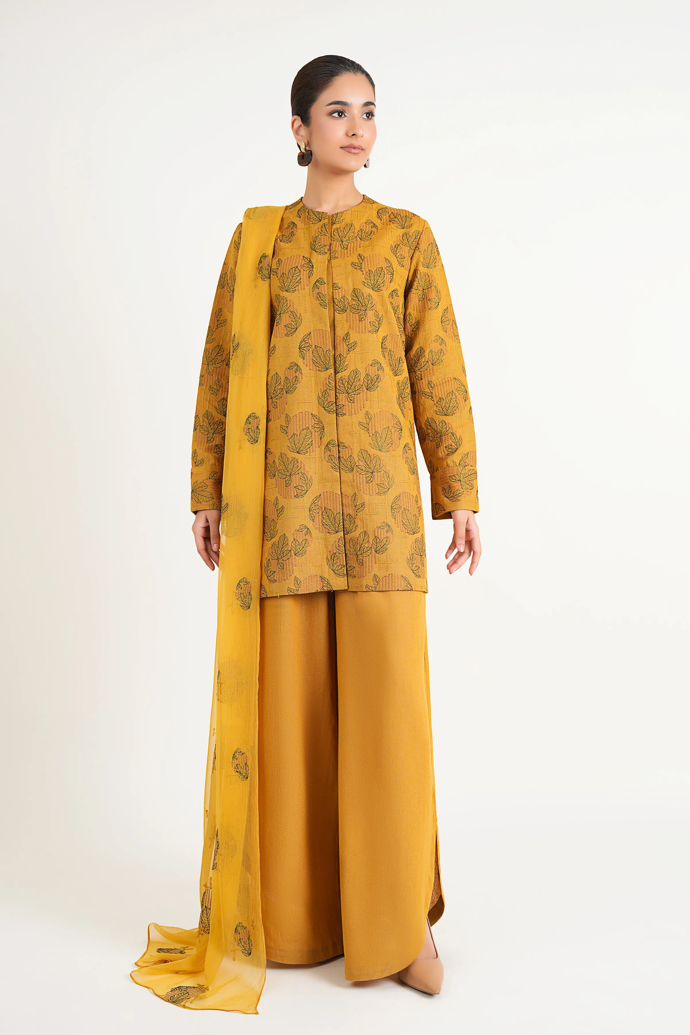 Retail Price: 18,125/-PKR